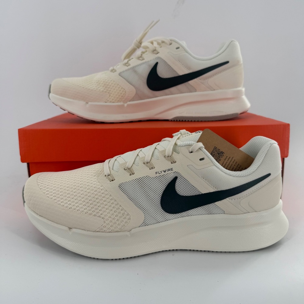 Nike Run Swift 3 Mens 10.5 Pale Ivory Black Spruce Running Shoes DR2695-117